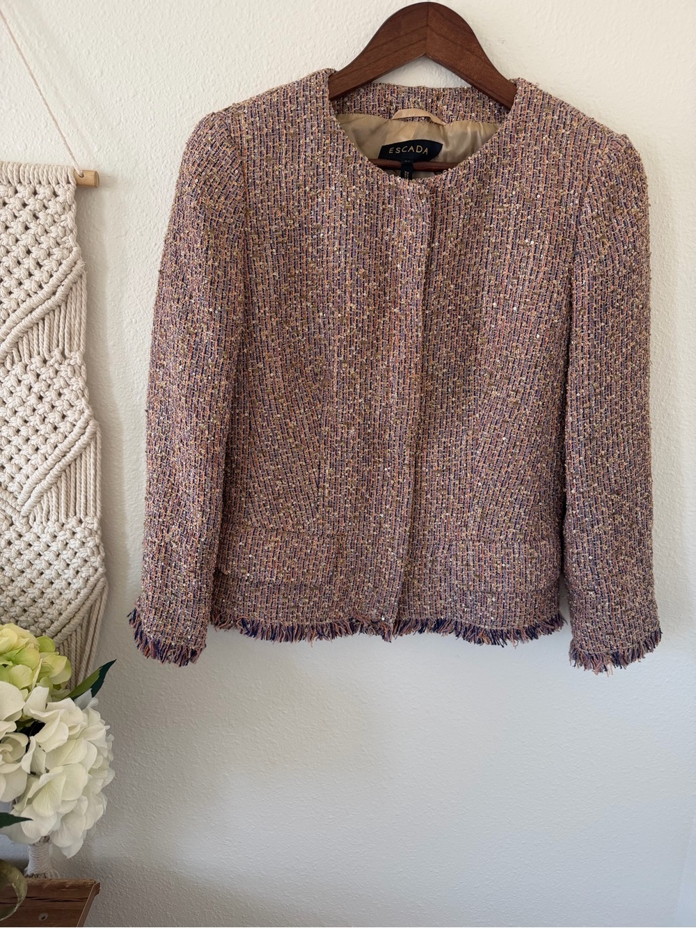 Escada Betti Reed Multicolor Pink Tweed Fringe Trim Jacket